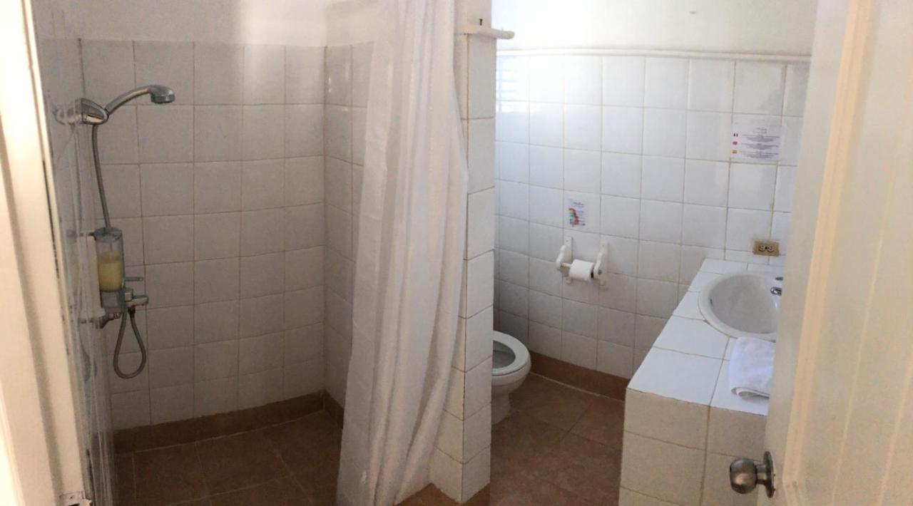 Beach Hotel Casa Nina لاس تاريناس الغرفة الصورة